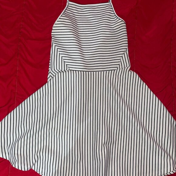 Black & White Striped dress - Picture 2 of 2